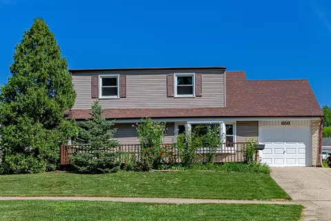 656 Saint Marys Pkwy, Buffalo Grove, IL 60089