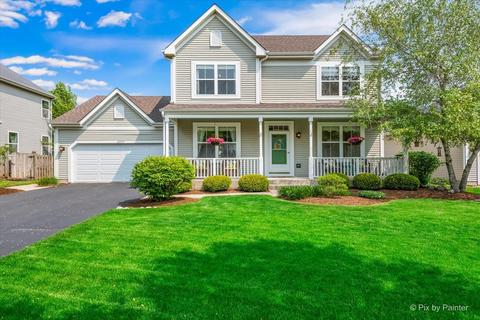 2577 Adelia Ln, West Chicago, IL 60185