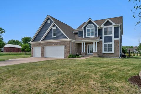 2821 Ninovan Ln, Minooka, IL 60447