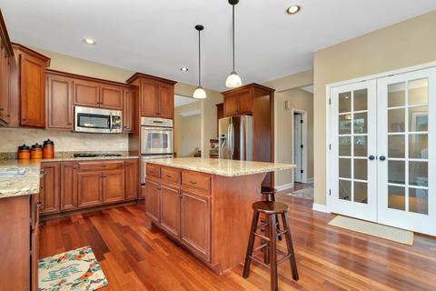 2821 Ninovan Ln, Minooka, IL 60447 photo 7