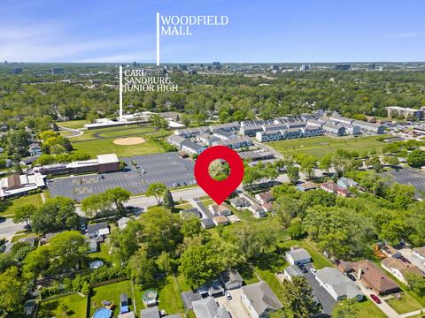 2504 Kirchoff Rd, Rolling Meadows, IL 60008 photo 2