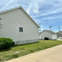 911 Bull St, Normal, IL 61761 photo 2