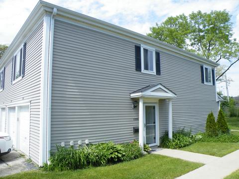 1236 Cove Dr #223D, Prospect Heights, IL 60070