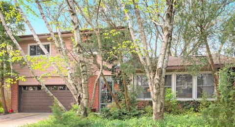 1342 S Rebecca Rd, Lombard, IL 60148