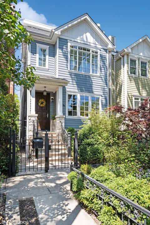 3110 N Southport Ave, Chicago, IL 60657