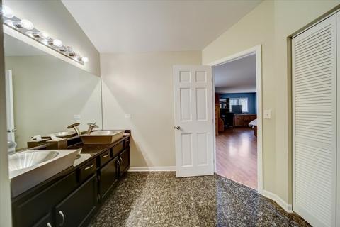 321 Evergreen Ave, Mount Prospect, IL 60056 photo 30