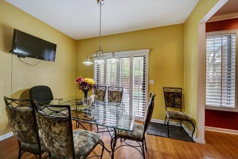 321 Evergreen Ave, Mount Prospect, IL 60056 photo 14