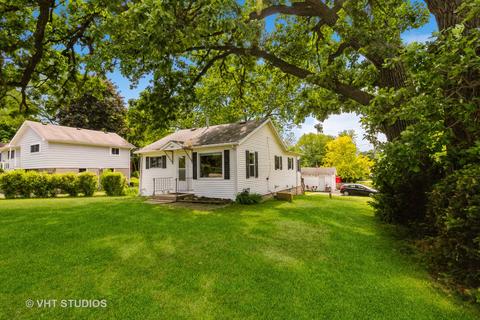 11902 256th Ave, Trevor, WI 53179