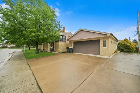 2248 Erika Dr, Broadview, IL 60155 photo 39