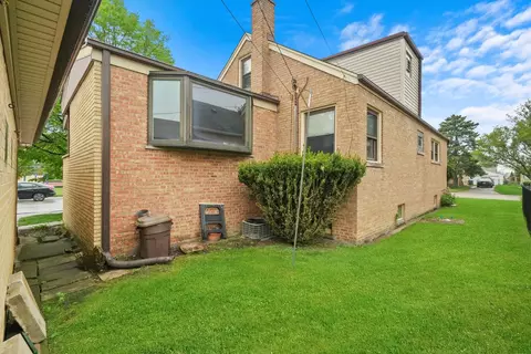 2248 Erika Dr, Broadview, IL 60155 photo 38