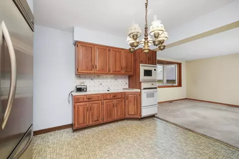 2248 Erika Dr, Broadview, IL 60155 photo 16