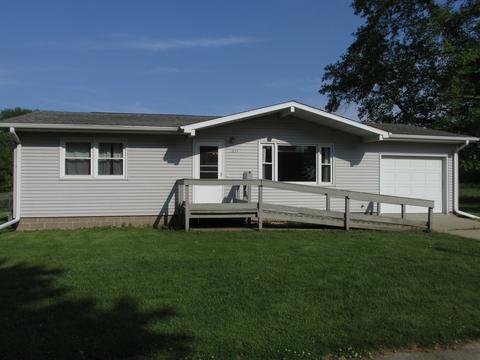 611 Buttercup Ln, Prophetstown, IL 61277