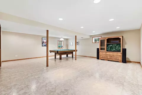1815 W Parkside Dr, Hoffman Estates, IL 60192 photo 19