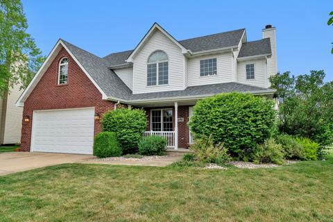 690 Trotter Dr, Coal City, IL 60416