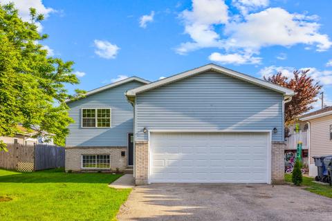 1525 11th St, Waukegan, IL 60085