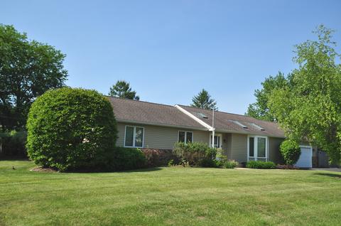 12765 W 27th Pl, Beach Park, IL 60099
