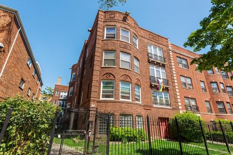 5955 N Winthrop Ave #2W, Chicago, IL 60660