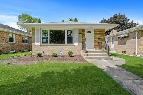 7648 Lowell Ave, Skokie, IL 60076