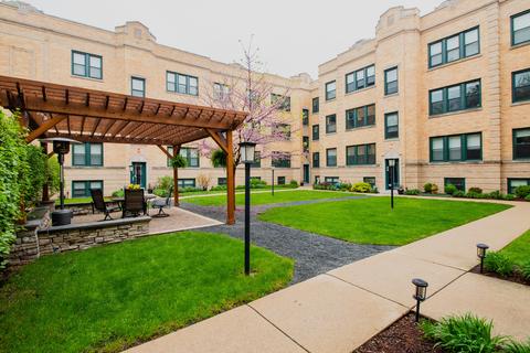 4033 N Mozart St #1, Chicago, IL 60618