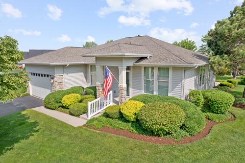 13094 Shirley Ln, Huntley, IL 60142