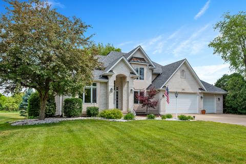 7800 E Arrowleaf Trl, Coal City, IL 60416