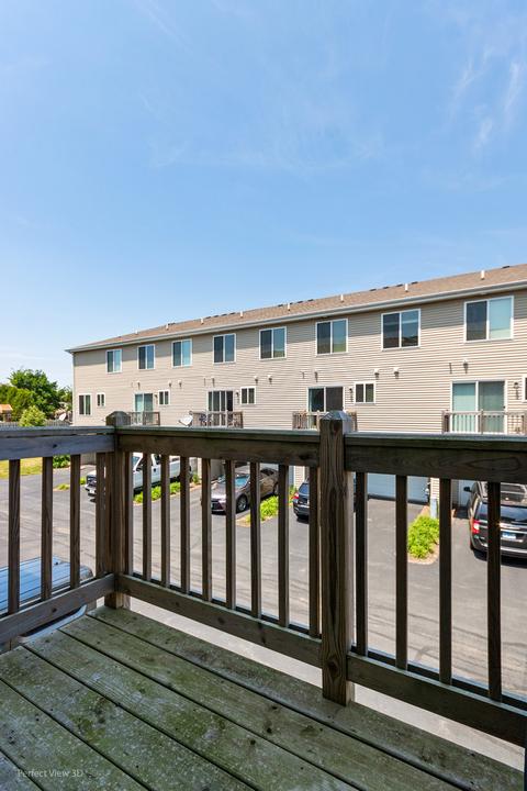 1790 Ruby Dr, Pingree Grove, IL 60140 photo 15