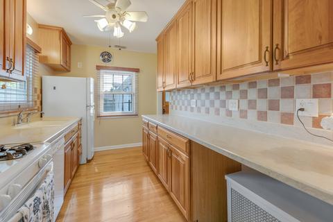 216 Center Ave, Wheeling, IL 60090 photo 7