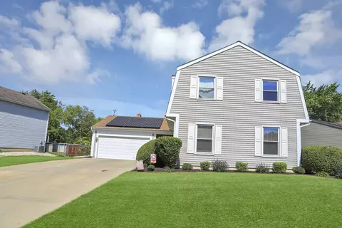 252 Continental Ln, Schaumburg, IL 60194