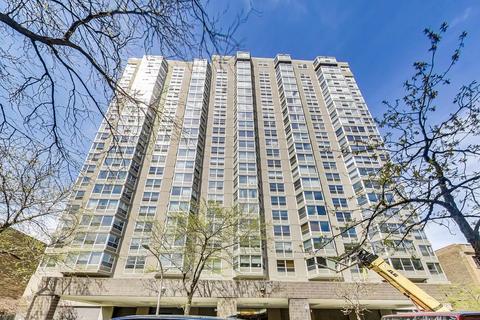 720 W Gordon Ter #14E, Chicago, IL 60613