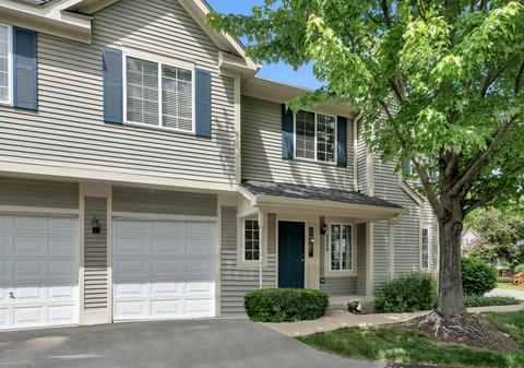 327 Windsor Ct #A, South Elgin, IL 60177