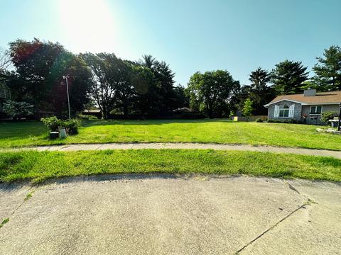 204 Ira St, Urbana, IL 61802