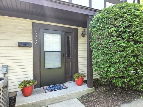 6062 Fremont Dr #6062, Hanover Park, IL 60133