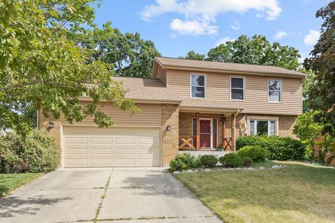 2308 Glenwood Ln, Mchenry, IL 60051