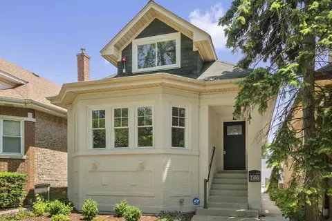 1166 S Cuyler Ave, Oak Park, IL 60304