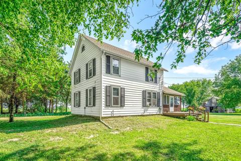 3700 Kane Rd, Leland, IL 60531