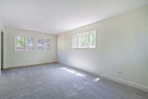 915 Cedar Ave, Elgin, IL 60120 photo 14