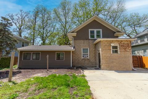 915 Cedar Ave, Elgin, IL 60120 photo 25