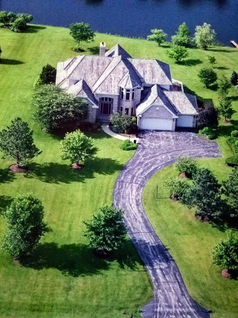 26231 N Middleton Pkwy, Mundelein, IL 60060