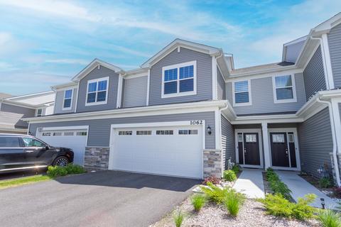 1062 Moraine Dr, South Elgin, IL 60177
