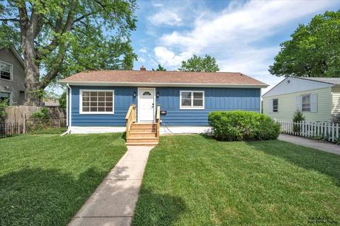 319 Barber St, West Chicago, IL 60185