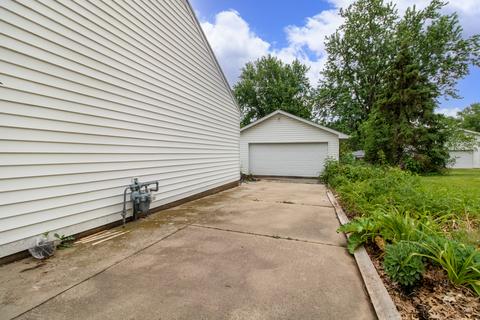 4003 Crest Way, Bloomington, IL 61704 photo 21