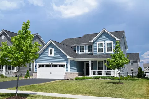 12363 S Blue Water Pkwy, Plainfield, IL 60585