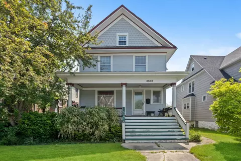 3505 Home Ave, Berwyn, IL 60402