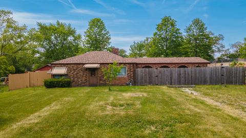 9548 S 89th Ave, Palos Hills, IL 60465