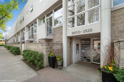2800 N Talman Ave #P, Chicago, IL 60618