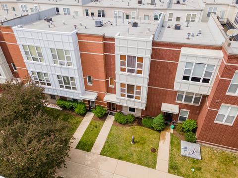3214 N Kilbourn Ave #5, Chicago, IL 60641