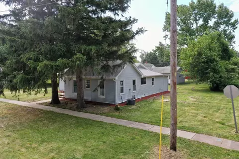 513 W Elm St, Fairbury, IL 61739