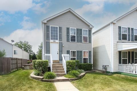 686 Four Seasons Blvd, Aurora, IL 60504