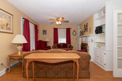 115 Maizefield Ave, Bloomington, IL 61701 photo 3