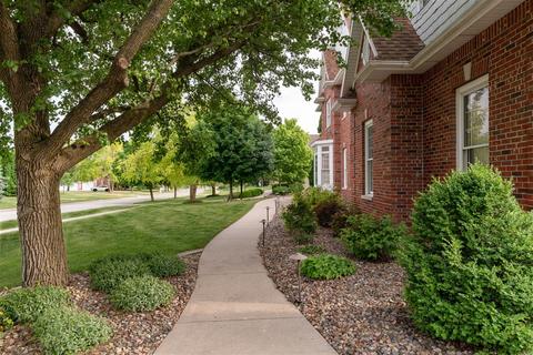 1910 Hackberry Rd, Bloomington, IL 61704 photo 3